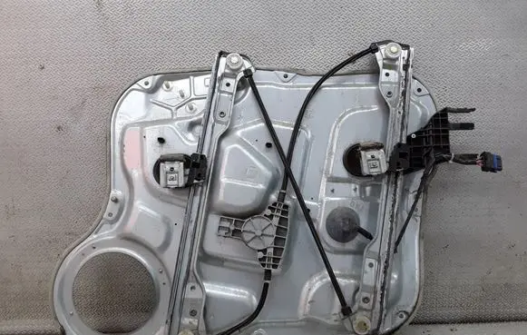 Hyundai Santa Fe Front door window regulator with motor 400907