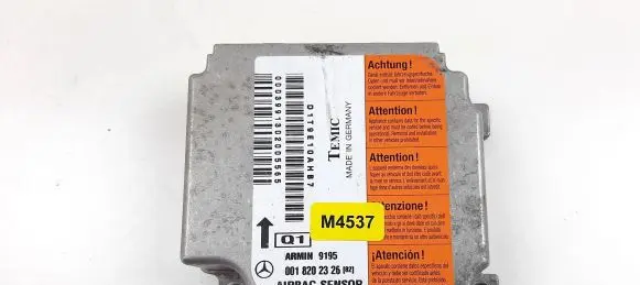 Mercedes-Benz E W210 Airbag control unit/module 0018202326 M4537