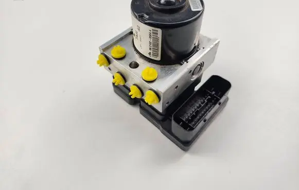 Suzuki Grand Vitara II ABS Pump 06210205044