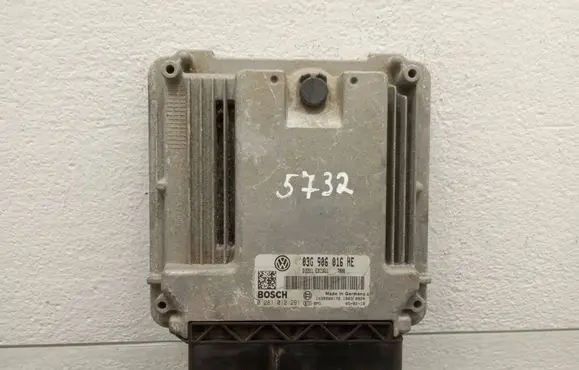 Seat Altea Engine control unit/module 03G906016HE 0281012291 1039S08178