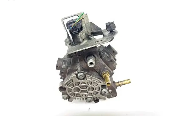 Ford Focus Fuel injection high pressure pump 9656300380 0445010102 0148000090