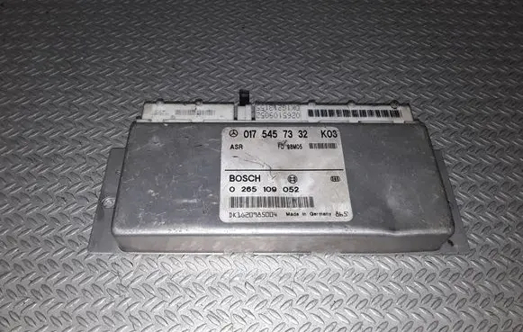 Mercedes-Benz C W202 ABS control unit/module 0265109052 0175457332