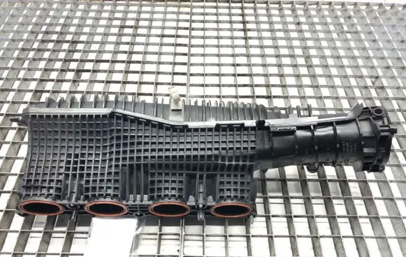 BMW 2 F44 Intake manifold 8655826