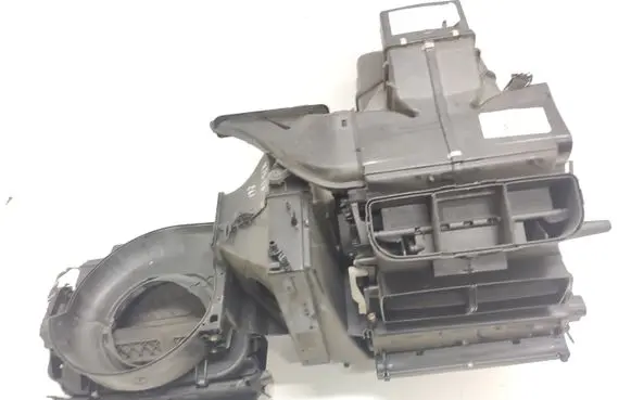 Volkswagen Polo III 6N 6N2 6NF Interior heater climate box assembly housing 6Q1820003GK