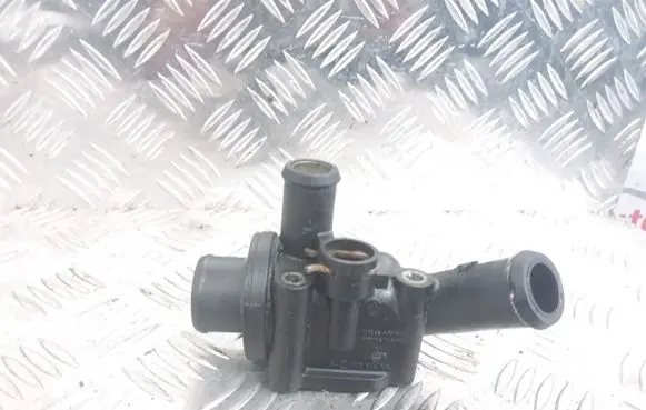 Mercedes-Benz A W168 Thermostat/thermostat housing A6682030275