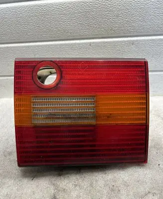 Volkswagen PASSAT B7 USA Tailgate rear/tail lights 3A9945108
