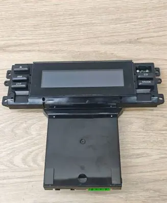 Volvo V70 Screen/display/small screen 31268336 SN4622928 09W38E01