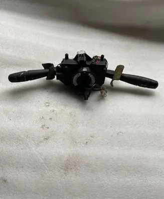 Renault Laguna I Indicator stalk 36831A 7200842108
