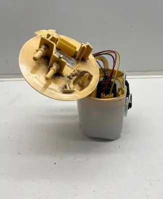 Mercedes-Benz B W247 In-tank fuel pump A2474706403 ZGS004Q005 64031286041