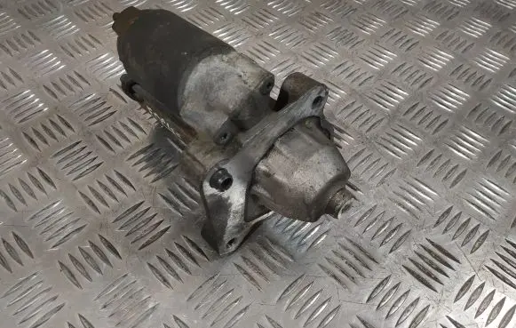 Ford Focus Starter motor 3M5T11000CF