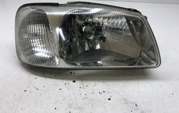 Hyundai Accent Headlight/headlamp