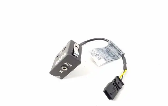 BMW X3 E83 AUX in-socket connector 6930561