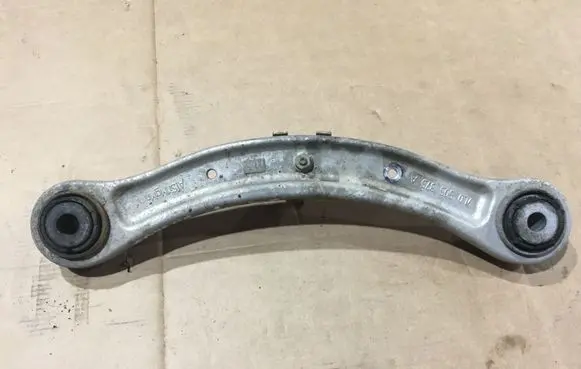 Porsche Cayenne (9PA) Rear control arm 7L0505375A