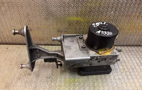 Mercedes-Benz C W203 ABS Pump 2095431432 0044315412