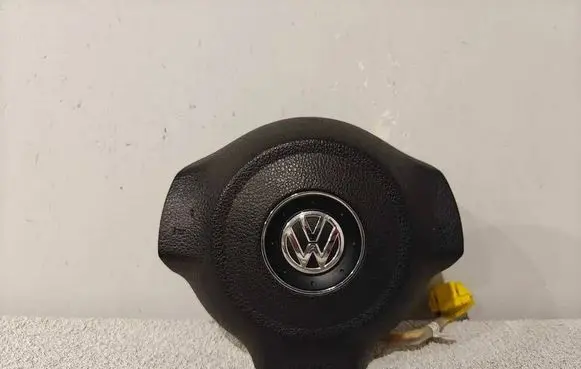Volkswagen Golf VI Steering wheel airbag 5K0880201H