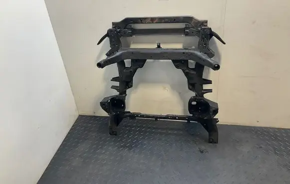 BMW X5 E70 Front subframe P679971803 T7108008 6799718