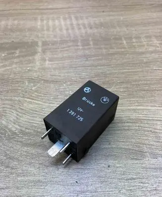 BMW 3 E36 Other relay 1391725
