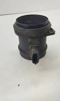Volvo V70 Mass air flow meter 30677999 20051118 2788326