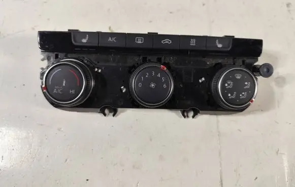 Volkswagen Golf VII Climate control unit 5G0907426AB