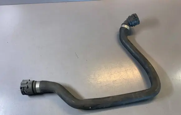 BMW 7 E65 E66 Engine coolant pipe/hose 8384912 64128384912