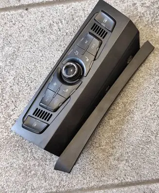 Audi A4 S4 B8 8K Climate control unit 8T1820043AN 8T1820043