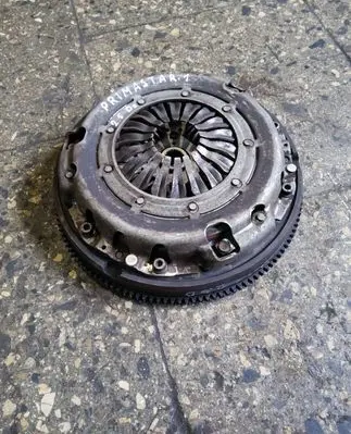 Nissan Primastar Clutch set kit 8200509932