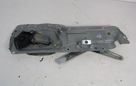 Volvo S70 V70 V70 XC Front door window regulator with motor 9152723
