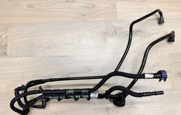 Peugeot Boxer Fuel line pipe 1382497080 01382497080