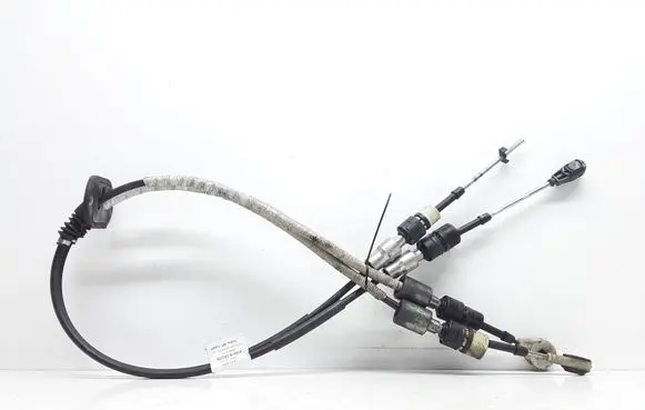 Volvo XC60 Gear shift cable linkage 31302107