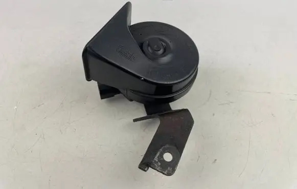 Jaguar XJ X350 Horn signal 55306AM80S 55306-AM80S