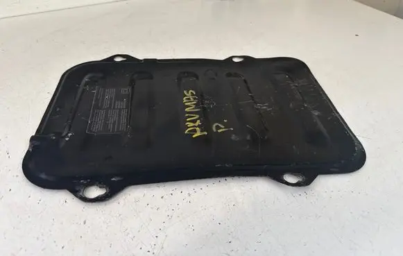 Opel Vivaro Battery box tray cover/lid 8200403170 93854495