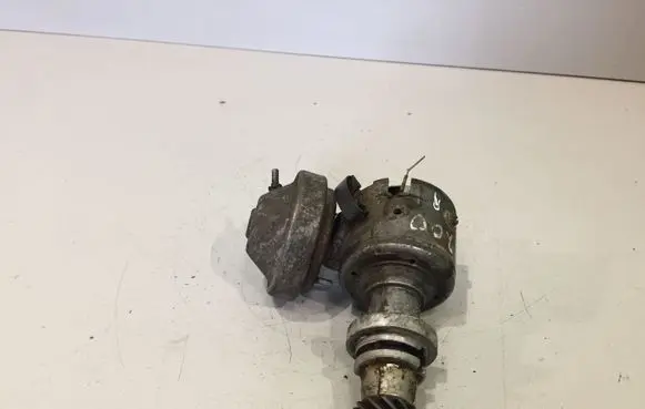 Audi 100 200 5000 C2 Spark distributor 035905206 0237025013