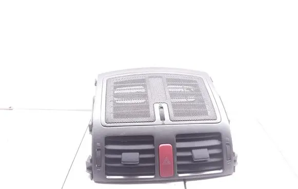 Toyota Auris 150 Dash center air vent grill 11GY06 8433202131