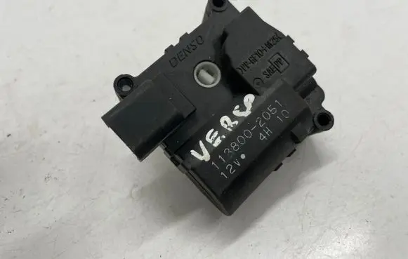Toyota Corolla Verso E121 Air flap motor/actuator 1138002051