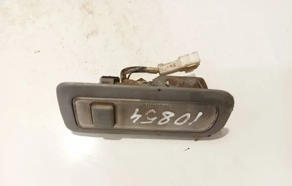 Toyota Avensis Verso Rear seat light