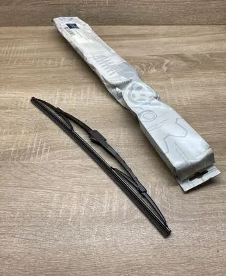 Mercedes-Benz Vito Viano W639 Windshield/front glass wiper blade A0018202545