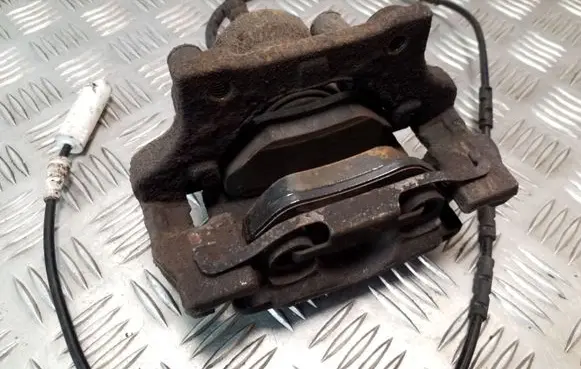 BMW 1 E81 E87 Rear brake caliper