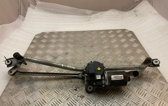 Ford Mustang VI Front wiper linkage and motor FR3B17500AC