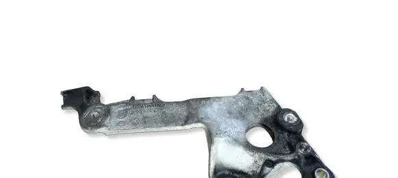 Mercedes-Benz B W247 Engine mount bracket 144864724R