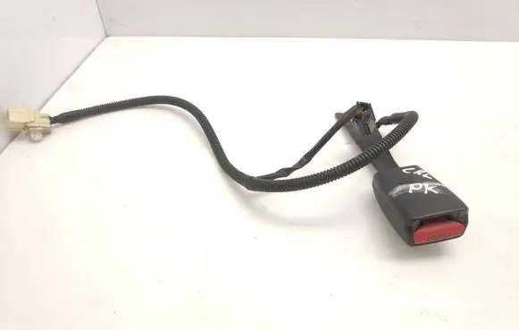 Toyota Corolla E120 E130 Front seatbelt buckle 090422