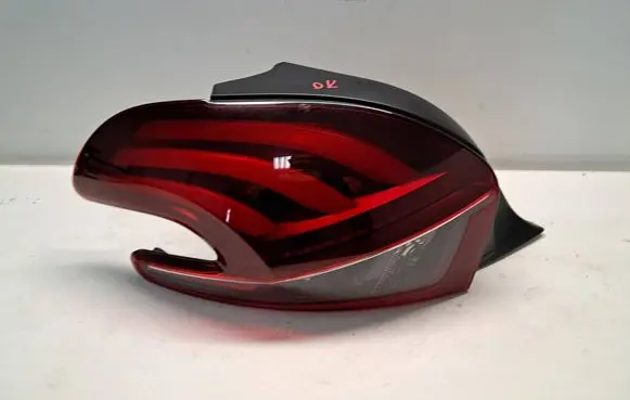 Rear/tail lights