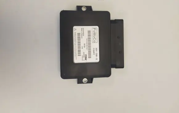 Volvo XC60 Hand brake control module 31334872 6G912598CE A2C53296349