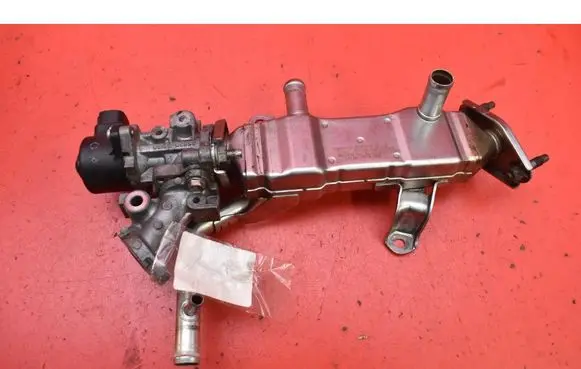 Toyota Auris E180 EGR valve cooler 2560137010B