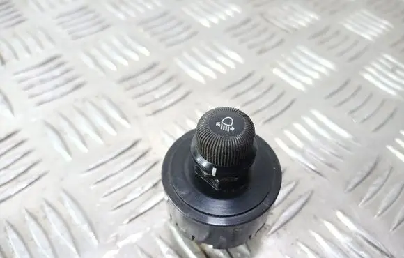 Mitsubishi Galant Light switch 4940R22