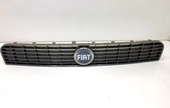 Fiat Grande Punto Front grill 735335775