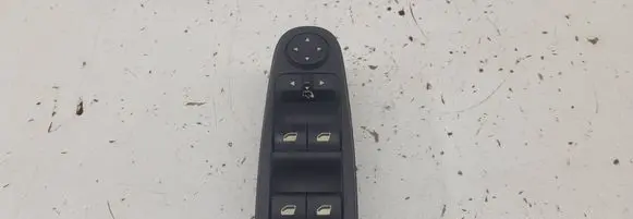 Citroen C4 I Picasso Electric window control switch 96639383ZD 150109 003160953