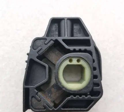 Seat Ibiza III (6L) Radiator mount bracket 6LL121367