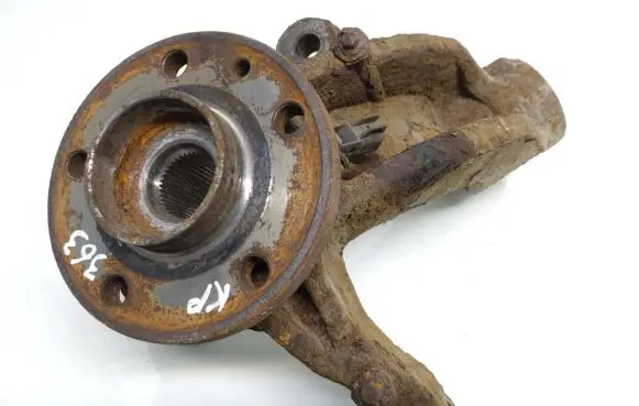 Volvo XC70 Front wheel hub spindle knuckle
