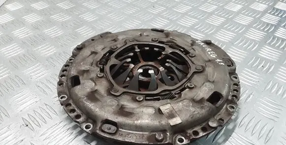Volkswagen Golf V Pressure plate 03G141031K 1423E44VC