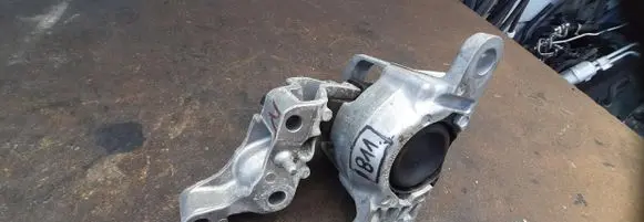 Renault Koleos II Engine mount vacuum valve 11214BA0A
